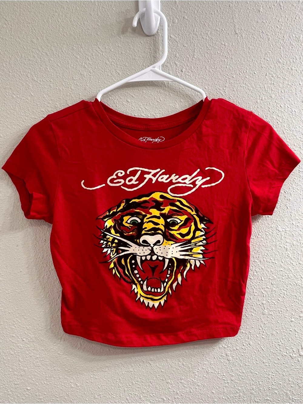 Ed Hardy ' Red Tiger Graphic Cropped Tee